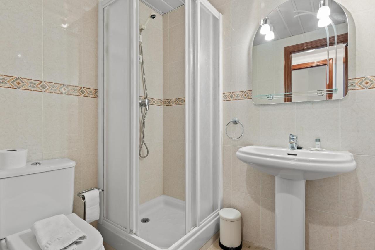 Marysol Beachclose Apartment With Pool By Costarentals - Ref 200 베날마데나코스타 외부 사진