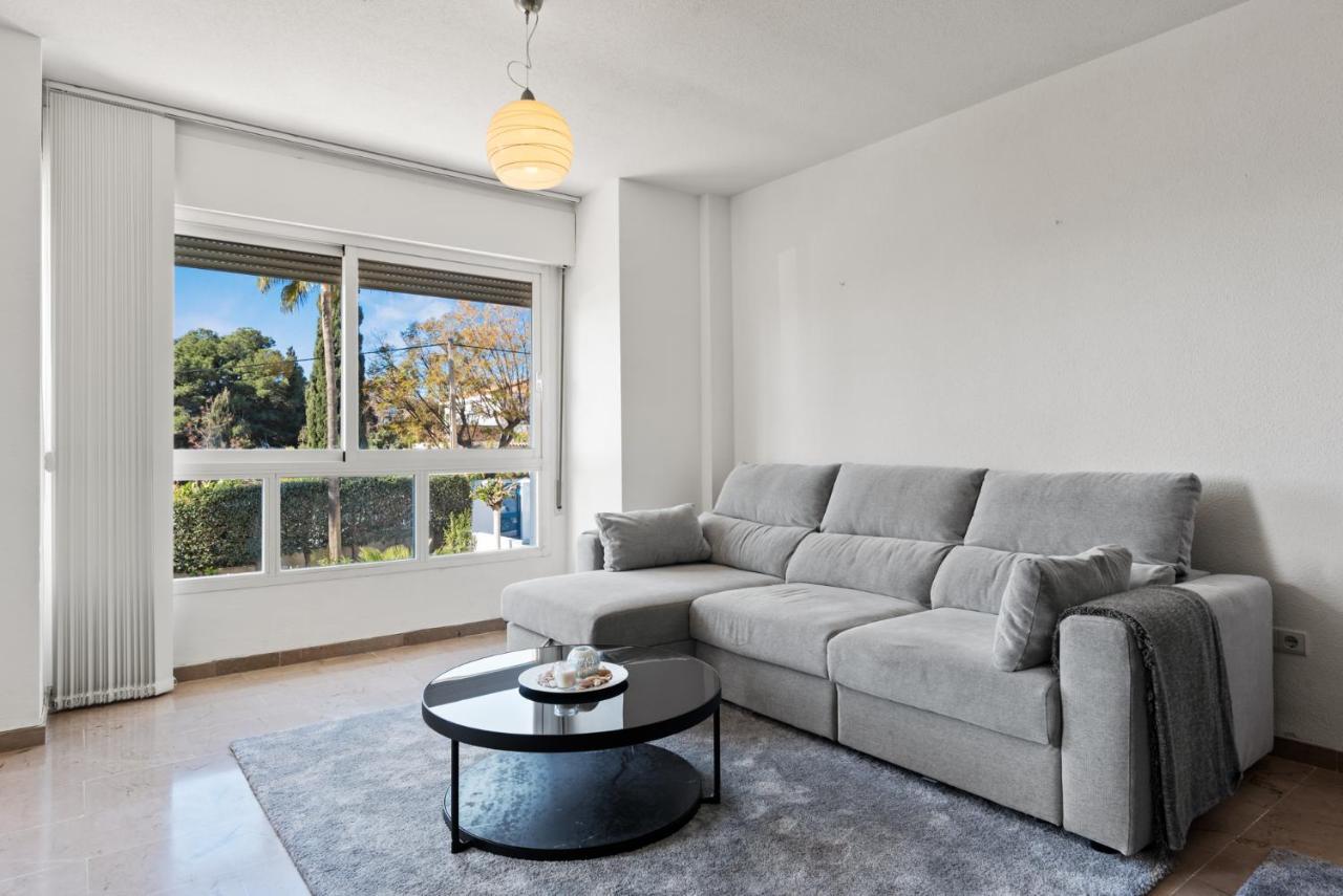 Marysol Beachclose Apartment With Pool By Costarentals - Ref 200 베날마데나코스타 외부 사진